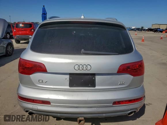 ✅ 2012 Audi Q7 Premium Plus • VIN: WA1LMBFEXCD005181 • Лот: 92454085. Опубликован ранее на Copart с пробегом 151 933 миль. Бесплатный доступ к архиву аукционных продаж из США и подробный отчёт об истории автомобиля на DreamBid. Изображение 6.