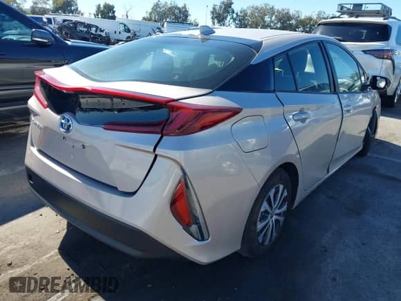 2021 Toyota Prius LE с VIN JTDKAMFP6M3178419, выставлен на аукционе IAAI как лот 43593089 с пробегом 33 744 миль миль и . История ставок и продаж доступна на DreamBid. Изображение 4.
