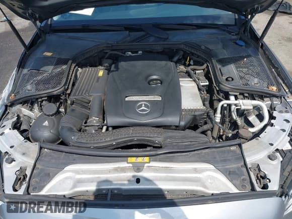 ✅ 2016 Mercedes-Benz C 300 • VIN: 55SWF4KB1GU135738 • Lot: 42741281. Wystawiony na IAAI z przebiegiem 140 003 mil. Bezpłatny archiwum sprzedaży aukcyjnych z USA i szczegółowy raport historii pojazdu na DreamBid. Zdjęcie 10.