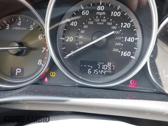 ✅ 2014 Mazda CX-5 Grand Touring • VIN: JM3KE4DY3E0351047 • Lot: 42802433. Wystawiony na IAAI z przebiegiem 61 544 mil. Bezpłatny archiwum sprzedaży aukcyjnych z USA i szczegółowy raport historii pojazdu na DreamBid. Zdjęcie 15.