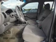 ✅ 2005 Nissan Frontier SE • VIN: 1N6AD07U45C422664 • Lot: 85315585. Wystawiony na Copart z przebiegiem 172 617 mil. Bezpłatny archiwum sprzedaży aukcyjnych z USA i szczegółowy raport historii pojazdu na DreamBid. Zdjęcie 7.