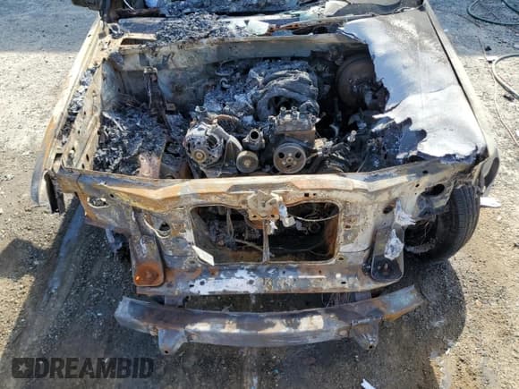 ✅ 2006 Ford Explorer XLT • VIN: 1FMEU73E56UA94934 • Лот: 91003005. Опубликован ранее на Copart с пробегом Не указан. Бесплатный доступ к архиву аукционных продаж из США и подробный отчёт об истории автомобиля на DreamBid. Изображение 12.