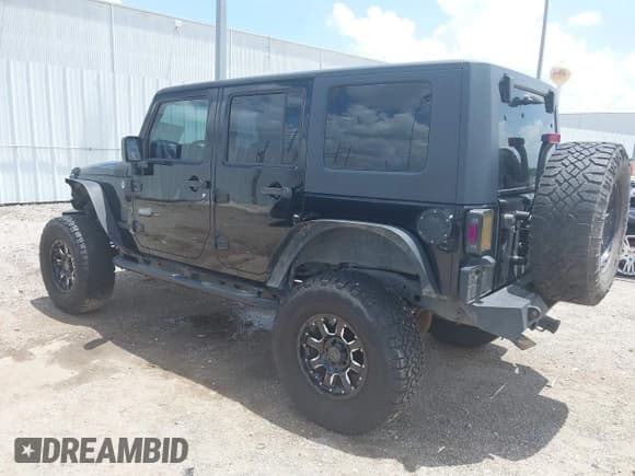 ✅ 2008 Jeep Wrangler Unlimited X • VIN: 1J4GA39148L560004 • Lot: 42523657. Wystawiony na IAAI z przebiegiem 116 619 mil. Bezpłatny archiwum sprzedaży aukcyjnych z USA i szczegółowy raport historii pojazdu na DreamBid. Zdjęcie 3.