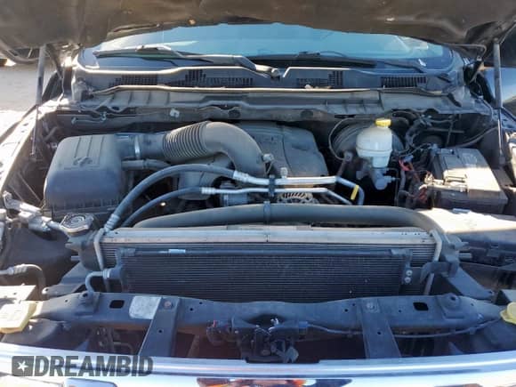 2015 Ram 1500 Outdoorsman z VIN 1C6RR6LT5FS755137, wystawiony jako Copart lot #90287375 z przebiegiem 51 999 mil mil oraz Szkoda całkowita • Salvage title. Historia ofert i sprzedaży dostępna na DreamBid. Obrazek 11.