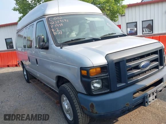 ✅ 2014 Ford Econoline Cargo Commercial • VIN: 1FTNS2EW2EDA21988 • Lot: 42369595. Listed on IAAI with 90,374 mi. Free auction sales archive from the USA and detailed vehicle history report at DreamBid. Image 1.