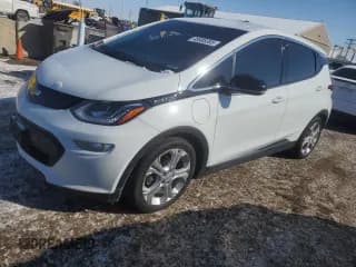 ✅ 2021 Chevrolet Bolt EV LT • VIN: 1G1FY6S08M4101894 • Lot: 45985355. Wystawiony na Copart z przebiegiem 72 305 mil. Bezpłatny archiwum sprzedaży aukcyjnych z USA i szczegółowy raport historii pojazdu na DreamBid. Zdjęcie 1.