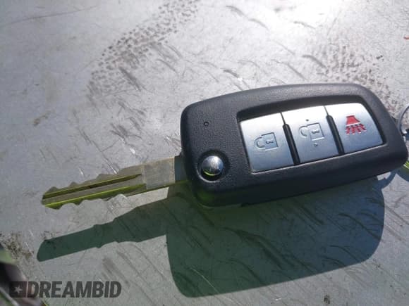 ✅ 2020 Nissan Rogue SV • VIN: JN1BJ1CVXLW545498 • Lot: 43596864. Listed on IAAI with 119,554 mi. Free auction sales archive from the USA and detailed vehicle history report at DreamBid. Image 11.