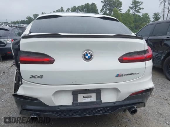 ✅ 2019 BMW X4 xDrive30i • VIN: 5UXUJ3C54KLG56356 • Lot: 42886678. Listed on IAAI with 103,875 mi. Free auction sales archive from the USA and detailed vehicle history report at DreamBid. Image 16.
