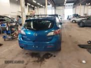 ✅ 2012 Mazda 3 i Touring • VIN: JM1BL1L81C1661610 • Lot: 41840710. Listed on IAAI with 60,567 mi. Free auction sales archive from the USA and detailed vehicle history report at DreamBid. Image 17.