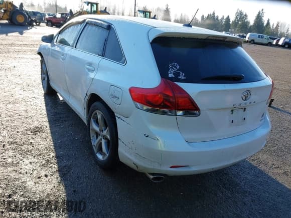 ✅ 2013 Toyota Venza LE • VIN: 4T3BK3BB2DU077232 • Lot: 41860453. Listed on IAAI with 120,518 mi. Free auction sales archive from the USA and detailed vehicle history report at DreamBid. Image 3.