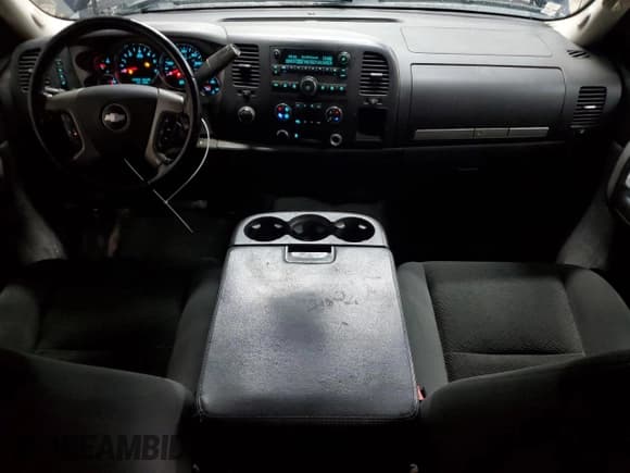 ✅ 2008 Chevrolet Silverado 1500 2LT • VIN: 2GCEK133181236636 • Lot: 86658365. Listed on Copart with 334,373 mi. Free auction sales archive from the USA and detailed vehicle history report at DreamBid. Image 8.