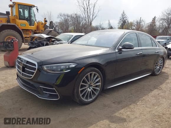 ✅ 2023 Mercedes-Benz S 500 • VIN: W1K6G6DB5PA172216 • Лот: 42082699. Опубликован ранее на IAAI с пробегом 14 210 миль. Бесплатный доступ к архиву аукционных продаж из США и подробный отчёт об истории автомобиля на DreamBid. Изображение 17.