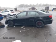 ✅ 2011 Volkswagen Jetta SE • VIN: 3VWDZ7AJ1BM381474 • Lot: 43789543. Wystawiony na IAAI z przebiegiem 82 786 mil. Bezpłatny archiwum sprzedaży aukcyjnych z USA i szczegółowy raport historii pojazdu na DreamBid. Zdjęcie 14.