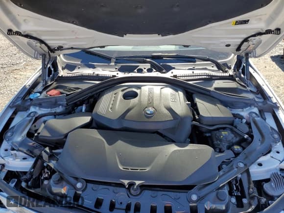 ✅ 2018 BMW 4 Series 430i xDrive • VIN: WBA4Z3C54JEC57456 • Lot: 85726195. Listed on Copart with 66,837 mi. Free auction sales archive from the USA and detailed vehicle history report at DreamBid. Image 11.