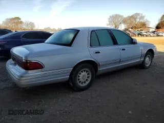 ✅ 1997 Mercury Grand Marquis LS • VIN: 2MELM75W2VX715490 • Lot: 89149175. Wystawiony na Copart z przebiegiem 256 180 mil. Bezpłatny archiwum sprzedaży aukcyjnych z USA i szczegółowy raport historii pojazdu na DreamBid. Zdjęcie 3.