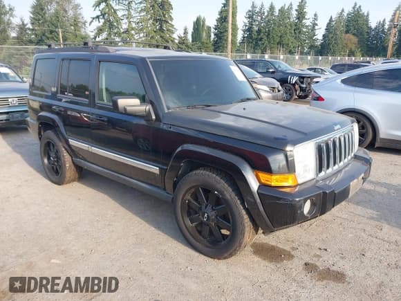 ✅ 2010 Jeep Commander Sport • VIN: 1J4RG4GK3AC148560 • Лот: 43077855. Опубликован ранее на IAAI с пробегом 170 314 миль. Бесплатный доступ к архиву аукционных продаж из США и подробный отчёт об истории автомобиля на DreamBid. Изображение 1.