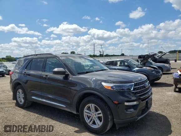 ✅ 2021 Ford Explorer XLT • VIN: 1FMSK8DH3MGB56656 • Lot: 56699525. Wystawiony na Copart z przebiegiem 45 462 mil. Bezpłatny archiwum sprzedaży aukcyjnych z USA i szczegółowy raport historii pojazdu na DreamBid. Zdjęcie 4.