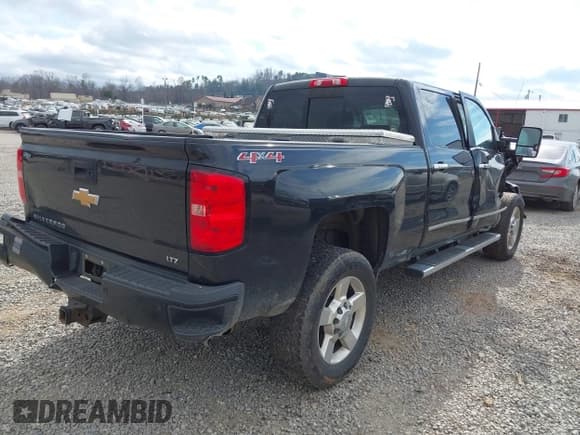 ✅ 2016 Chevrolet Silverado 2500HD LTZ • VIN: 1GC1KWE83GF199150 • Lot: 41440855. Listed on IAAI with Not provided. Free auction sales archive from the USA and detailed vehicle history report at DreamBid. Image 4.