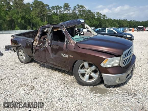 2015 Ram 1500 SLT with VIN 1C6RR6GT2FS613614, listed as a Copart auction lot 54654175 with 140,275 mi miles and Non repairable. Bid and sale history available at DreamBid. Image 4.