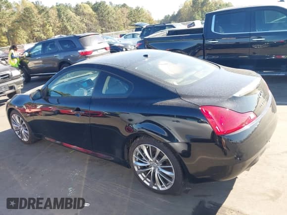 ✅ 2014 Infiniti Q60 Journey • VIN: JN1CV6EK1EM112305 • Lot: 43502935. Listed on IAAI with 142,925 mi. Free auction sales archive from the USA and detailed vehicle history report at DreamBid. Image 14.