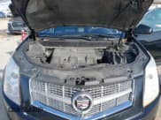 ✅ 2011 Cadillac SRX Luxury Collection • VIN: 3GYFNDEY1BS616555 • Lot: 43656312. Wystawiony na IAAI z przebiegiem 105 626 mil. Bezpłatny archiwum sprzedaży aukcyjnych z USA i szczegółowy raport historii pojazdu na DreamBid. Zdjęcie 10.