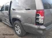 ✅ 2007 Chevrolet Suburban LT • VIN: 3GNFC16007G191138 • Lot: 41425886. Listed on IAAI with 150,250 mi. Free auction sales archive from the USA and detailed vehicle history report at DreamBid. Image 13.