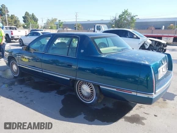✅ 1994 Cadillac DeVille • VIN: 1G6KD52B8RU289890 • Лот: 42028034. Опубликован ранее на IAAI с пробегом Не указан. Бесплатный доступ к архиву аукционных продаж из США и подробный отчёт об истории автомобиля на DreamBid. Изображение 3.