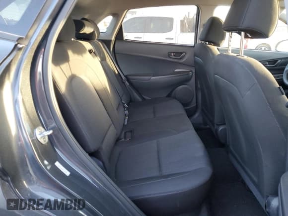 ✅ 2022 Hyundai Kona SEL • VIN: KM8K6CAB1NU758420 • Лот: 71262364. Опубликован ранее на Copart с пробегом 22 443 миль. Бесплатный доступ к архиву аукционных продаж из США и подробный отчёт об истории автомобиля на DreamBid. Изображение 10.