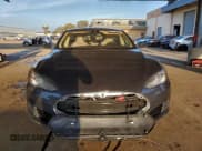 ✅ 2015 Tesla Model S 85 • VIN: 5YJSA1H1XFF091538 • Лот: 95718125. Опубликован ранее на Copart с пробегом 136 482 миль. Бесплатный доступ к архиву аукционных продаж из США и подробный отчёт об истории автомобиля на DreamBid. Изображение 5.