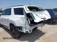 ✅ 2024 Hyundai Palisade Calligraphy • VIN: KM8R7DGE2RU784310 • Lot: 42898046. Listed on IAAI with 32,334 mi. Free auction sales archive from the USA and detailed vehicle history report at DreamBid. Image 17.