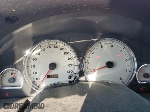 ✅ 2005 Saturn VUE • VIN: 5GZCZ63405S867073 • Lot: 72230334. Wystawiony na Copart z przebiegiem 153 399 mil. Bezpłatny archiwum sprzedaży aukcyjnych z USA i szczegółowy raport historii pojazdu na DreamBid. Zdjęcie 9.