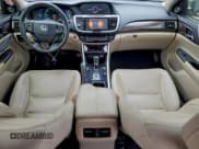 ✅ 2017 Honda Accord Touring • VIN: JHMCR6F75HC022224 • Лот: 94582465. Опубликован ранее на Copart с пробегом 147 307 миль. Бесплатный доступ к архиву аукционных продаж из США и подробный отчёт об истории автомобиля на DreamBid. Изображение 8.