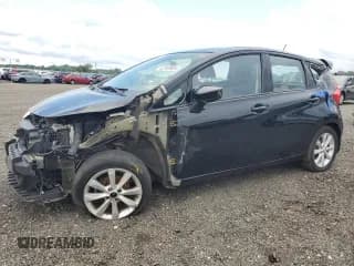 ✅ 2015 Nissan Note SL • VIN: 3N1CE2CP0FL370625 • Lot: 63140935. Wystawiony na Copart z przebiegiem 106 214 mil. Bezpłatny archiwum sprzedaży aukcyjnych z USA i szczegółowy raport historii pojazdu na DreamBid. Zdjęcie 1.