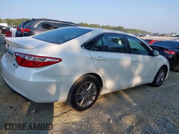 2016 Toyota Camry LE z VIN 4T1BD1FK0GU179201, wystawiony jako IAAI lot #43157471 z przebiegiem 191 456 mil mil oraz . Historia ofert i sprzedaży dostępna na DreamBid. Obrazek 13.