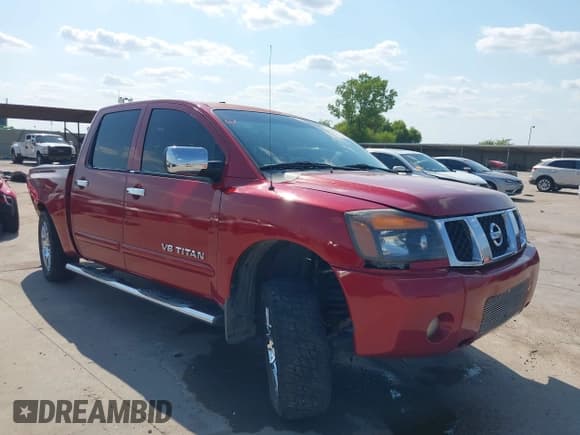 ✅ 2006 Nissan Titan SE • VIN: 1N6BA07A46N509974 • Lot: 42947472. Wystawiony na IAAI z przebiegiem 240 382 mil. Bezpłatny archiwum sprzedaży aukcyjnych z USA i szczegółowy raport historii pojazdu na DreamBid. Zdjęcie 1.