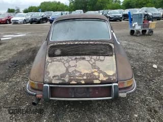 ✅ 1969 Porsche 911 • VIN: 119300263 • Лот: 56235174. Опубликован ранее на Copart с пробегом 29 587 миль. Бесплатный доступ к архиву аукционных продаж из США и подробный отчёт об истории автомобиля на DreamBid. Изображение 6.