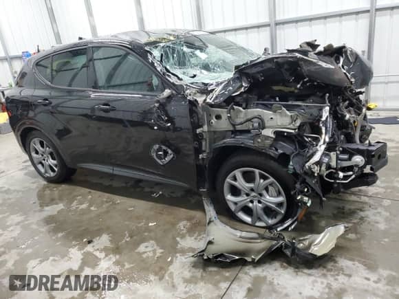 2024 Dodge Hornet R/T z VIN ZACPDFCW0R3A30846, wystawiony jako Copart lot #51926875 z przebiegiem 30 743 mil mil oraz Nie do naprawy • Non repairable. Historia ofert i sprzedaży dostępna na DreamBid. Obrazek 4.