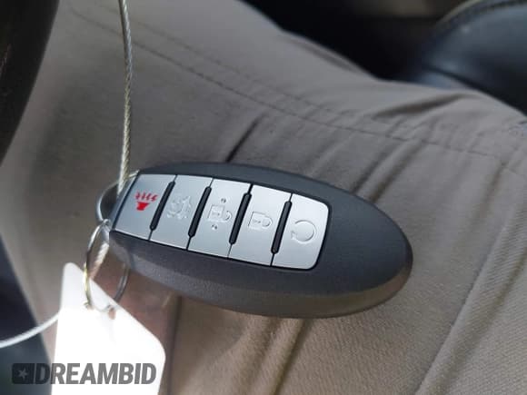 ✅ 2018 Infiniti QX60 • VIN: 5N1DL0MM9JC521168 • Lot: 42950918. Wystawiony na IAAI z przebiegiem 139 659 mil. Bezpłatny archiwum sprzedaży aukcyjnych z USA i szczegółowy raport historii pojazdu na DreamBid. Zdjęcie 11.