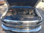 ✅ 2015 Chevrolet Silverado 2500HD LT • VIN: 1GC1CVEG5FF101541 • Lot: 41187622. Wystawiony na IAAI z przebiegiem 295 925 mil. Bezpłatny archiwum sprzedaży aukcyjnych z USA i szczegółowy raport historii pojazdu na DreamBid. Zdjęcie 10.