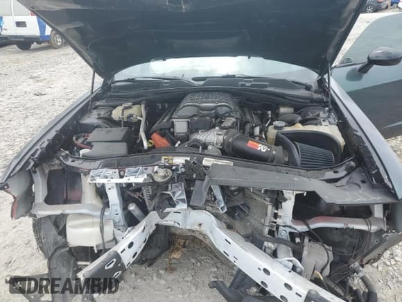 ✅ 2015 Dodge Challenger SRT Hellcat • VIN: 2C3CDZC98FH719618 • Лот: 68261615. Опубликован ранее на Copart с пробегом 27 795 миль. Бесплатный доступ к архиву аукционных продаж из США и подробный отчёт об истории автомобиля на DreamBid. Изображение 11.