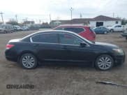 ✅ 2011 Honda Accord EX • VIN: 1HGCP2F7XBA067955 • Лот: 42070691. Опубликован ранее на IAAI с пробегом 256 510 миль. Бесплатный доступ к архиву аукционных продаж из США и подробный отчёт об истории автомобиля на DreamBid. Изображение 13.