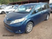 ✅ 2011 Toyota Sienna XLE AAS • VIN: 5TDYK3DC7BS121451 • Lot: 43174564. Listed on IAAI with 268,726 mi. Free auction sales archive from the USA and detailed vehicle history report at DreamBid. Image 2.