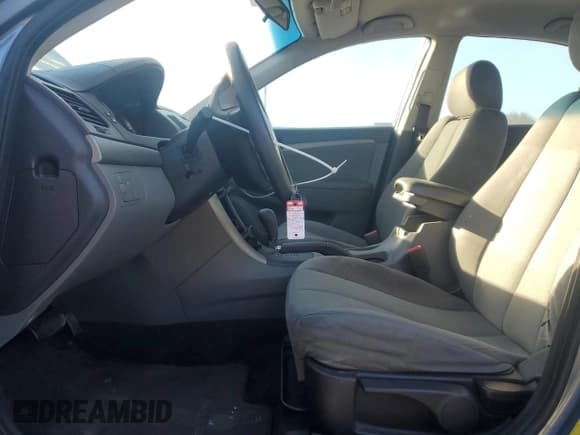 ✅ 2009 Hyundai Sonata GLS • VIN: 5NPET46C69H533279 • Лот: 81683614. Опубликован ранее на Copart с пробегом 166 011 миль. Бесплатный доступ к архиву аукционных продаж из США и подробный отчёт об истории автомобиля на DreamBid. Изображение 7.