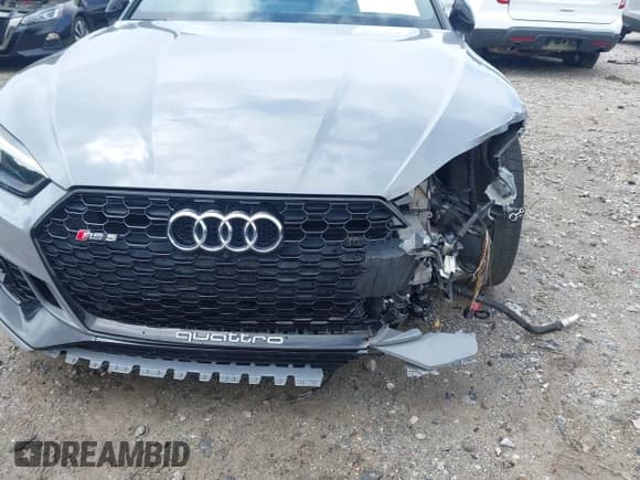 ✅ 2019 Audi RS 5 • VIN: WUAPWAF52KA901456 • Lot: 42694087. Listed on IAAI with 42,120 mi. Free auction sales archive from the USA and detailed vehicle history report at DreamBid. Image 17.
