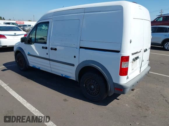 ✅ 2012 Ford Transit Connect XL • VIN: NM0LS7AN0CT119029 • Lot: 43253472. Wystawiony na IAAI z przebiegiem 209 243 mil. Bezpłatny archiwum sprzedaży aukcyjnych z USA i szczegółowy raport historii pojazdu na DreamBid. Zdjęcie 3.