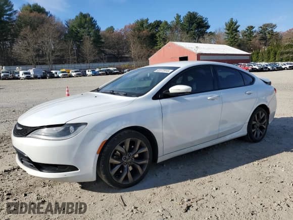 ✅ 2015 Chrysler 200 S • VIN: 1C3CCCBB6FN562537 • Lot: 92372915. Listed on Copart with 184,349 mi. Free auction sales archive from the USA and detailed vehicle history report at DreamBid. Image 1.