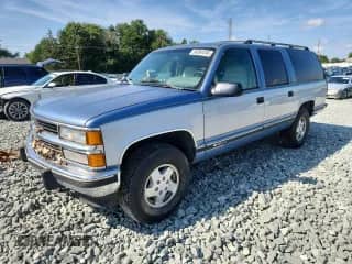 1994 Chevrolet Suburban z VIN 1GNFK16K3RJ437833, wystawiony jako Copart lot #68364245 z przebiegiem 178 813 mil mil oraz Szkoda całkowita • Salvage title. Historia ofert i sprzedaży dostępna na DreamBid. Obrazek 1.