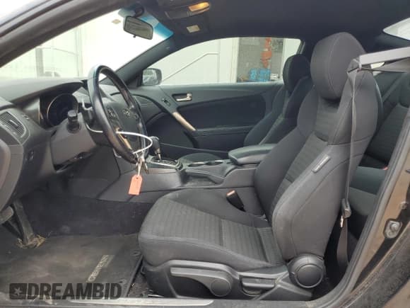 ✅ 2013 Hyundai Genesis Coupe 2.0T • VIN: KMHHT6KD4DU107057 • Лот: 67149275. Опубликован ранее на Copart с пробегом 145 286 миль. Бесплатный доступ к архиву аукционных продаж из США и подробный отчёт об истории автомобиля на DreamBid. Изображение 7.