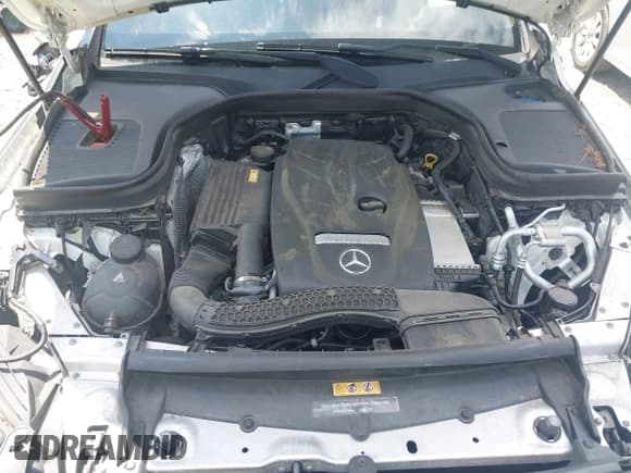 ✅ 2016 Mercedes-Benz GLC 300 • VIN: WDC0G4JB3GF064280 • Lot: 42170154. Wystawiony na IAAI z przebiegiem 101 401 mil. Bezpłatny archiwum sprzedaży aukcyjnych z USA i szczegółowy raport historii pojazdu na DreamBid. Zdjęcie 10.