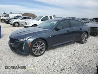 ✅ 2021 Cadillac CT5 Sport • VIN: 1G6DP5RK3M0107566 • Lot: 88755245. Wystawiony na Copart z przebiegiem 78 906 mil. Bezpłatny archiwum sprzedaży aukcyjnych z USA i szczegółowy raport historii pojazdu na DreamBid. Zdjęcie 1.